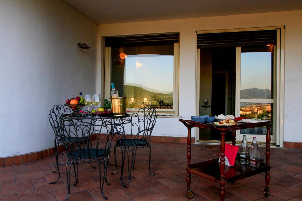 B&B La Fenice Sul Lago Villongo Bagian luar foto